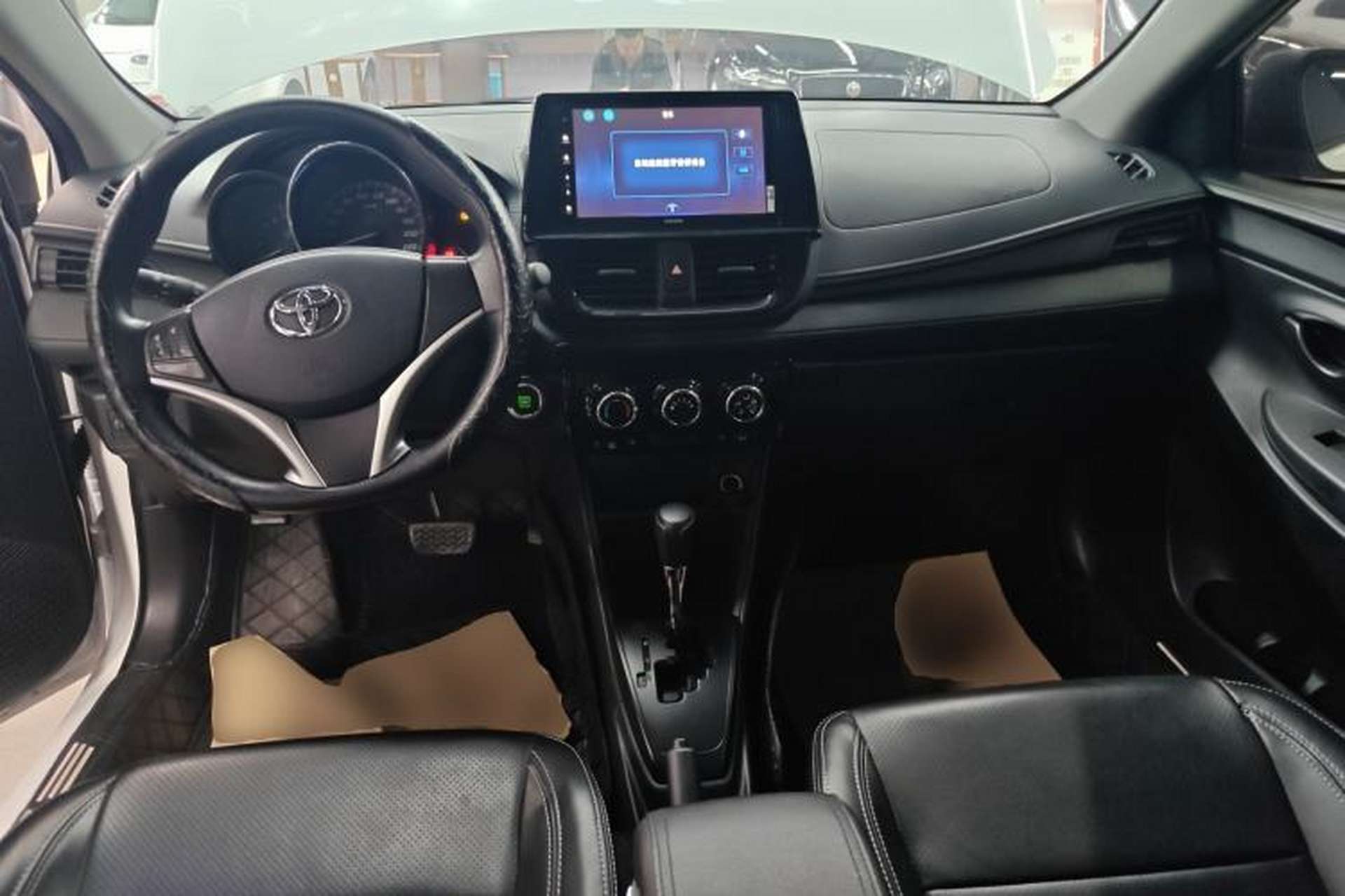 Used Toyota Vios 2022 1.5L 20th Anniversary Edition Center Console