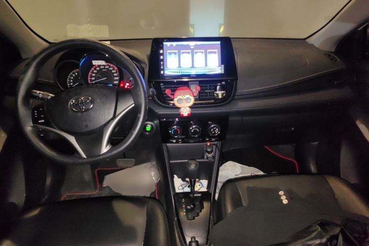 Used Toyota Vios 2022 1.5L 20th Anniversary Edition Center Console