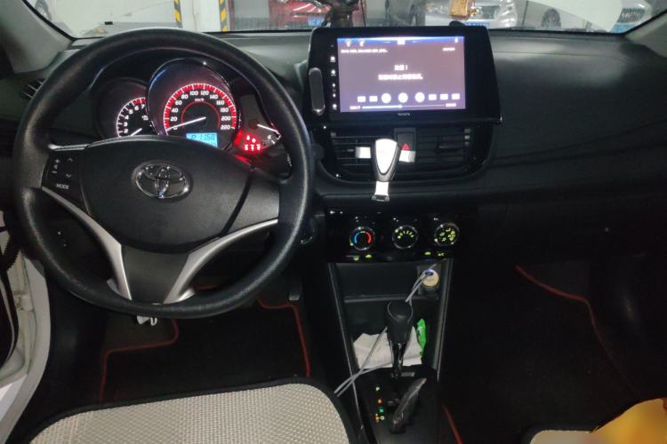 Used Toyota Vios 2022 1.5L 20th Anniversary Edition Center Console