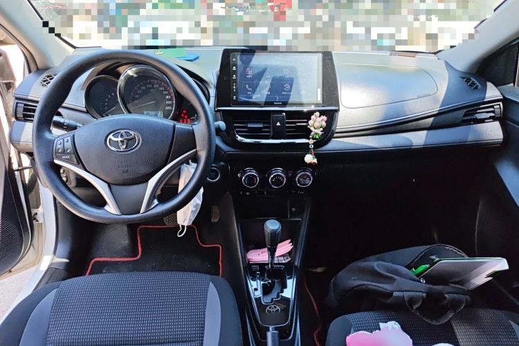 Used Toyota Vios 2022 1.5L 20th Anniversary Edition Center Console