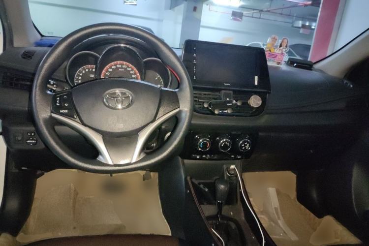 Used Toyota Vios 2022 1.5L 20th Anniversary Edition Center Console