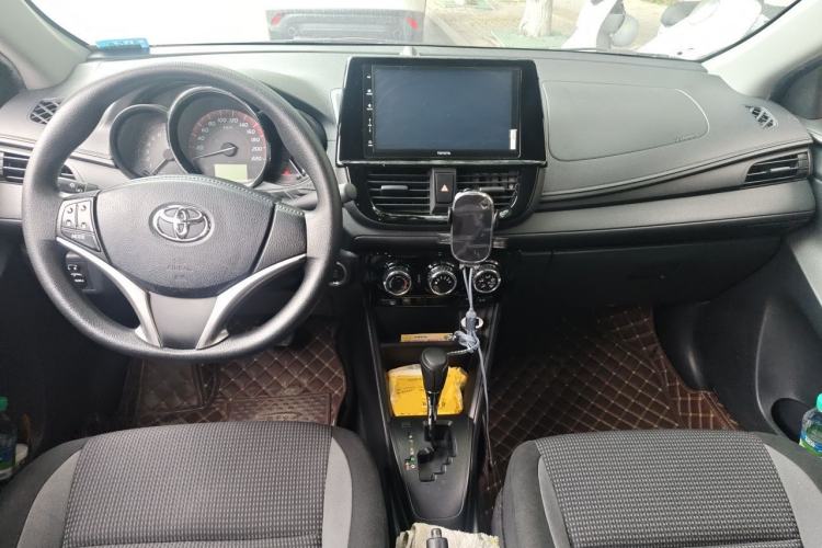Used Toyota Vios 2022 1.5L 20th Anniversary Edition Center Console