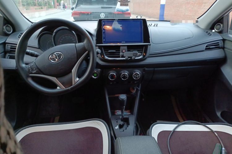 Used Toyota Vios 2022 1.5L 20th Anniversary Edition Center Console