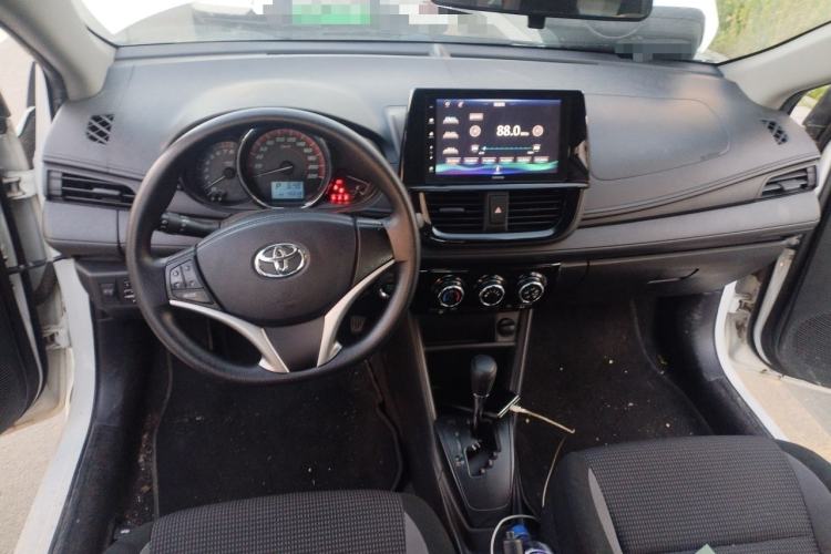 Used Toyota Vios 2022 1.5L 20th Anniversary Edition Center Console
