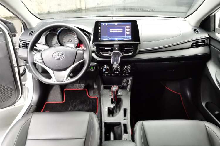 Used Toyota Vios 2022 1.5L 20th Anniversary Edition Center Console
