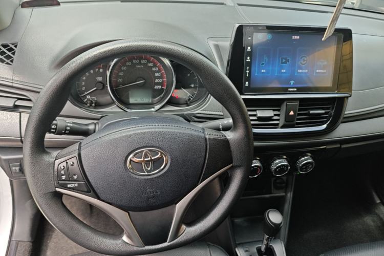 Used Toyota Vios 2022 1.5L 20th Anniversary Edition Center Console