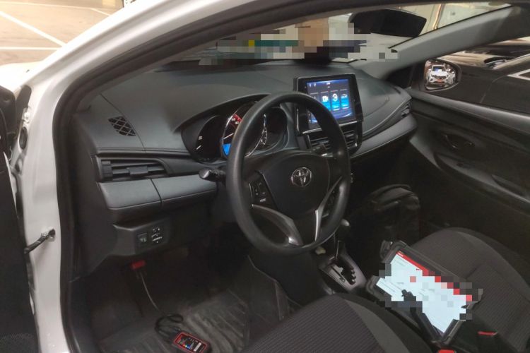Used Toyota Vios 2022 1.5L 20th Anniversary Edition Center Console