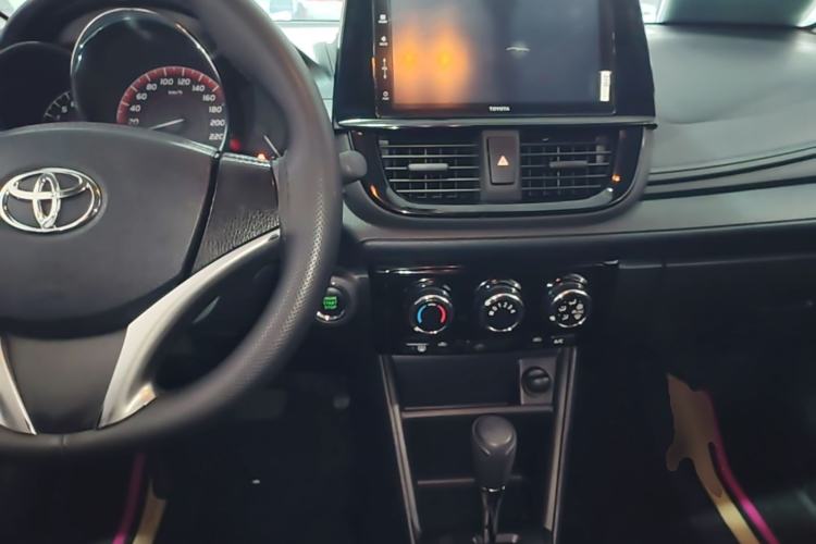 Used Toyota Vios 2022 1.5L 20th Anniversary Edition Center Console