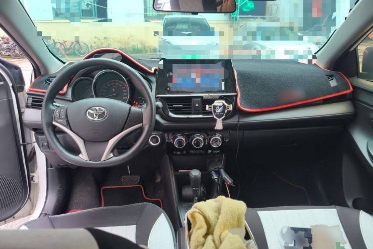 Used Toyota Vios 2022 1.5L 20th Anniversary Edition Center Console