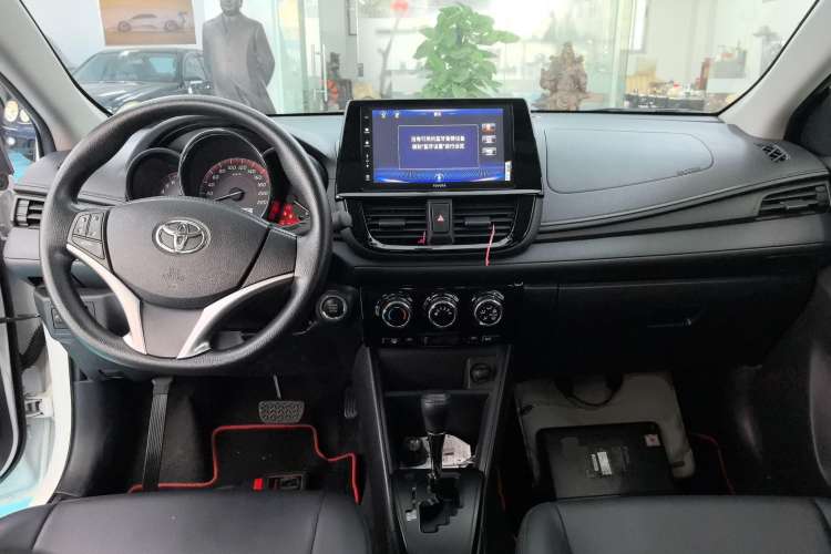 Used Toyota Vios 2022 1.5L 20th Anniversary Edition Center Console