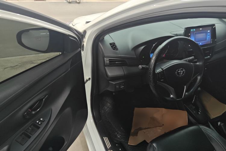 Used Toyota Vios 2022 1.5L 20th Anniversary Edition Driver Seat