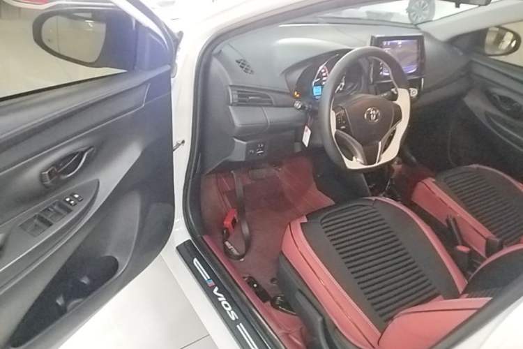 Used Toyota Vios 2022 1.5L 20th Anniversary Edition Driver Seat