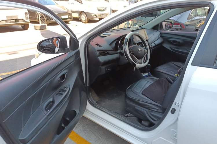 Used Toyota Vios 2022 1.5L CVT Active Drive CARE Edition Driver Seat