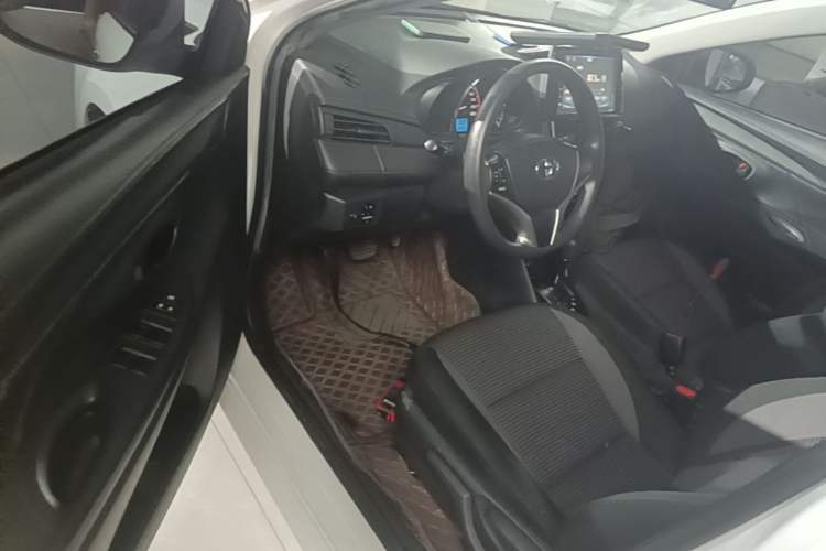 Used Toyota Vios 2022 1.5L 20th Anniversary Edition Driver Seat