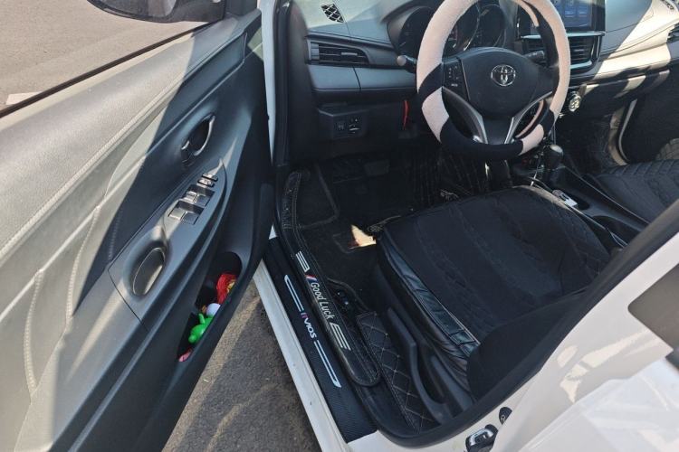 Used Toyota Vios 2022 1.5L 20th Anniversary Edition Driver Seat