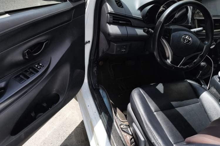 Used Toyota Vios 2022 1.5L CVT Active Drive CARE Edition Driver Seat