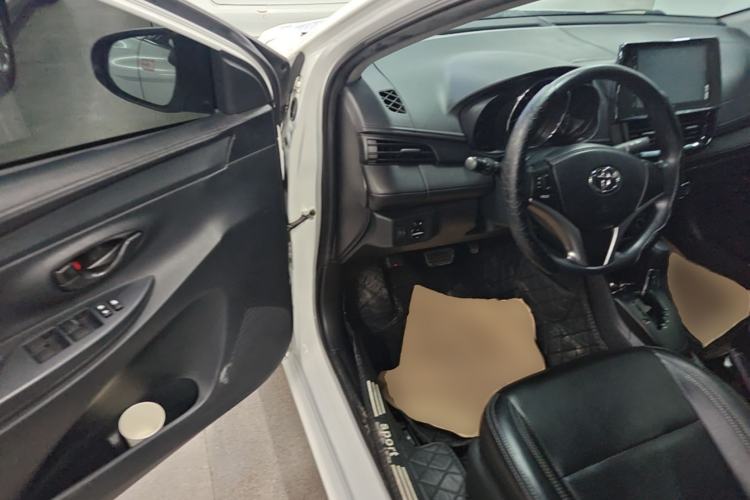 Used Toyota Vios 2022 1.5L 20th Anniversary Edition Driver Seat