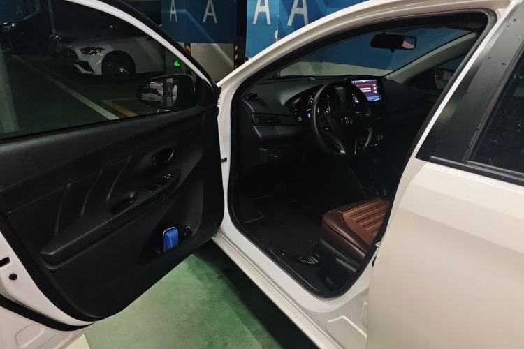 Used Toyota Vios 2022 1.5L 20th Anniversary Edition Driver Seat