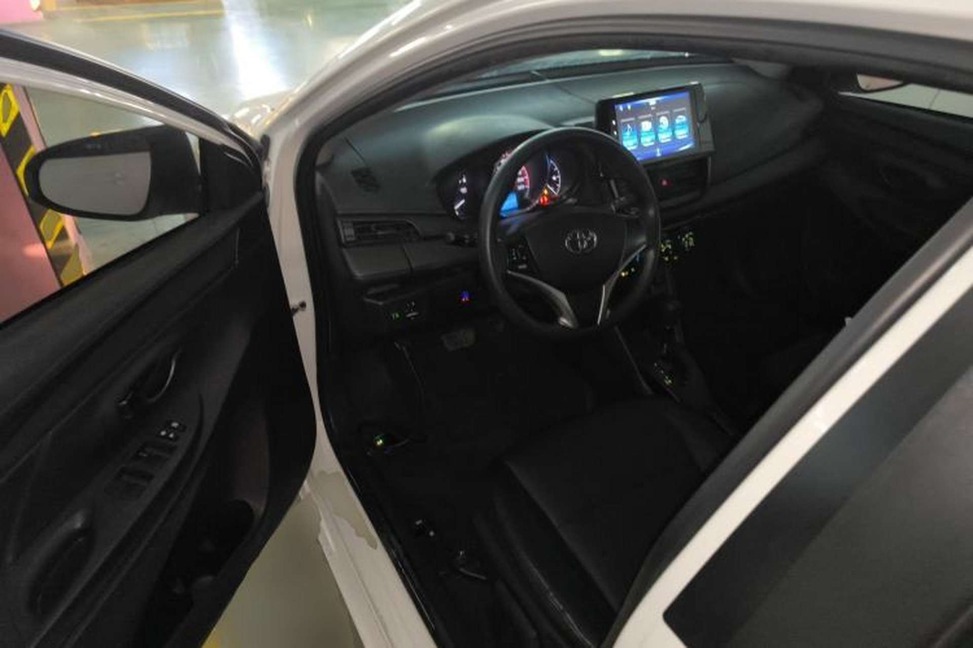 Used Toyota Vios 2022 1.5L 20th Anniversary Edition Driver Seat