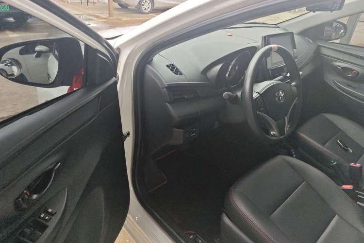 Used Toyota Vios 2022 1.5L 20th Anniversary Edition Driver Seat