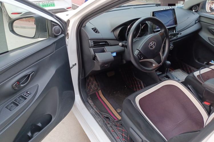 Used Toyota Vios 2022 1.5L 20th Anniversary Edition Driver Seat