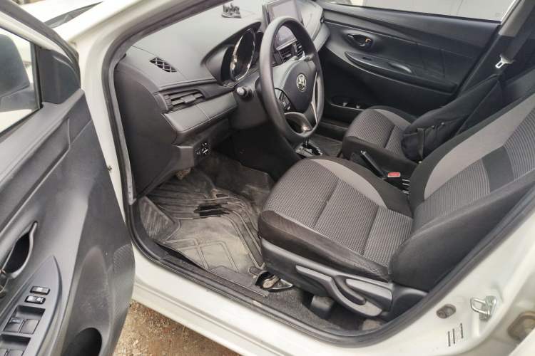 Used Toyota Vios 2022 1.5L 20th Anniversary Edition Driver Seat
