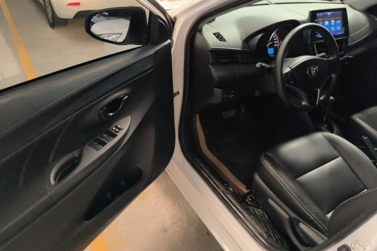 Used Toyota Vios 2022 1.5L 20th Anniversary Edition Driver Seat