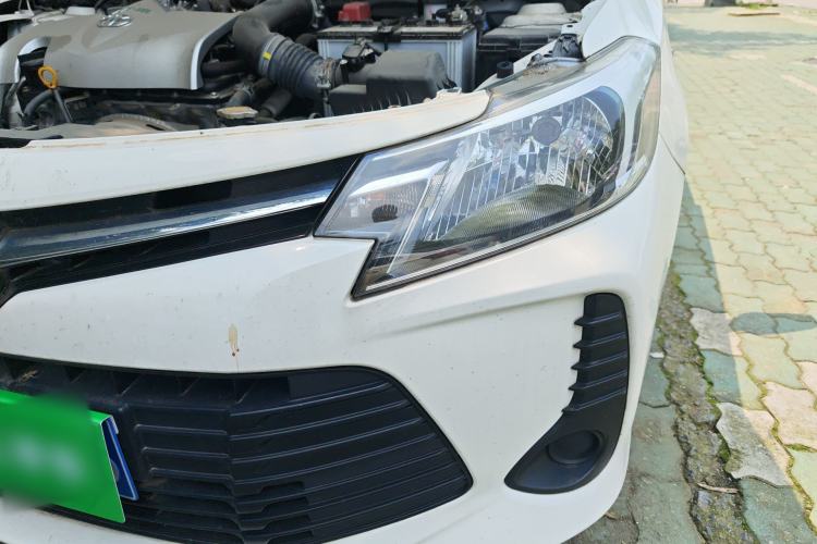 Used Toyota Vios 2022 1.5L CVT Active Drive CARE Edition Engine Bay Left