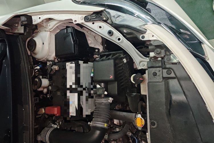 Used Toyota Vios 2022 1.5L 20th Anniversary Edition Engine Bay Left