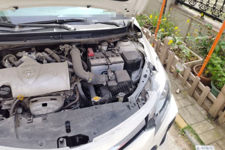 Used Toyota Vios 2022 1.5L CVT Active Drive CARE Edition Engine Bay Left