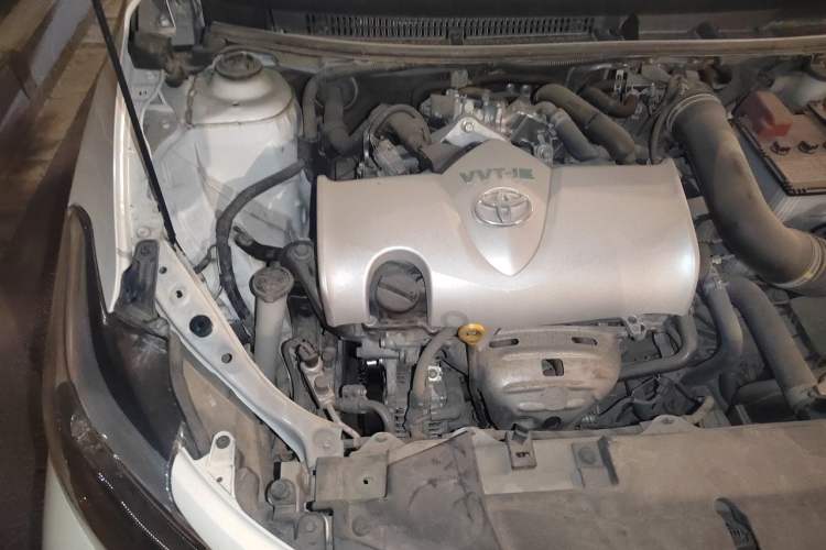 Used Toyota Vios 2022 1.5L CVT Active Drive CARE Edition Engine Bay Right