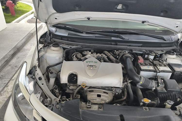 Used Toyota Vios 2022 1.5L CVT Active Drive CARE Edition Engine Bay Right