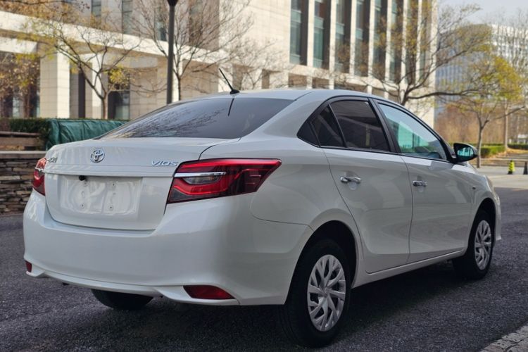 Used Toyota Vios 2022 1.5L 20th Anniversary Edition Exterior 2