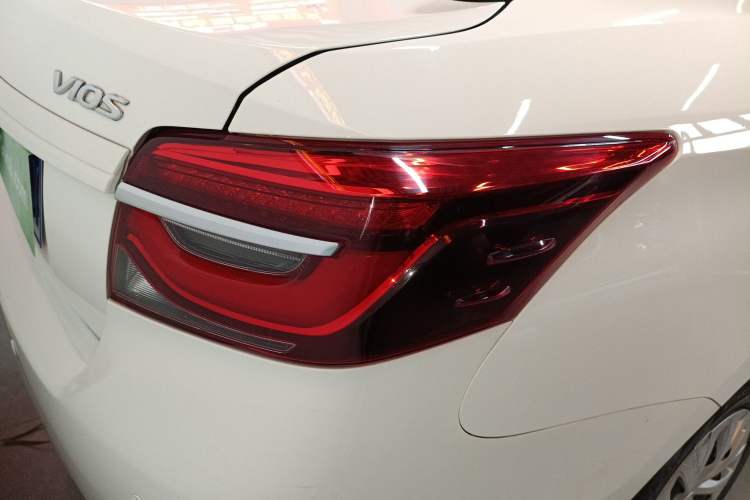 Used Toyota Vios 2022 1.5L 20th Anniversary Edition Exterior 4