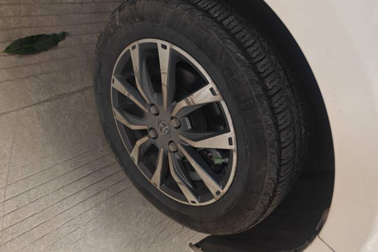 Used Toyota Vios 2022 1.5L 20th Anniversary Edition Exterior 4