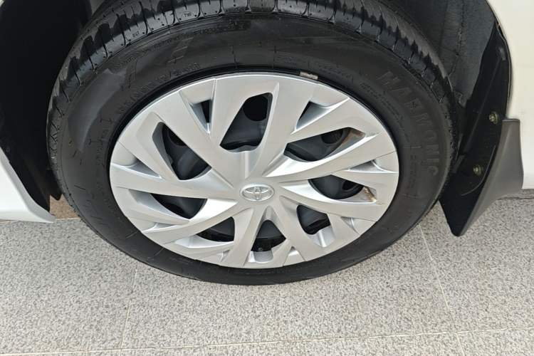 Used Toyota Vios 2022 1.5L 20th Anniversary Edition Exterior 4