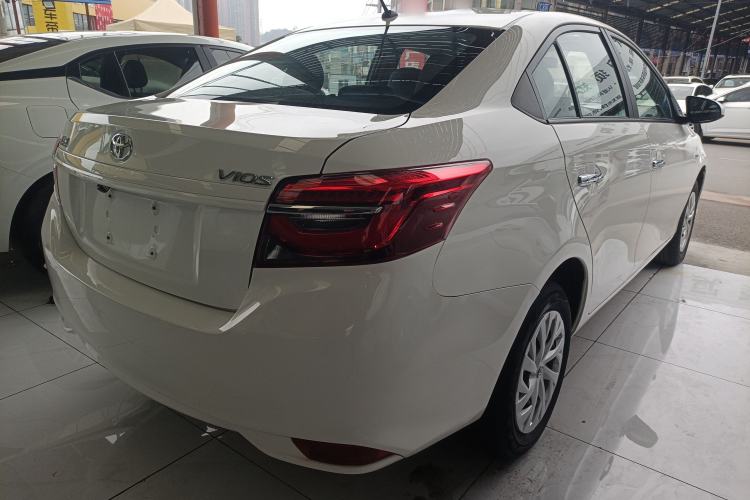 Used Toyota Vios 2022 1.5L 20th Anniversary Edition Exterior 5