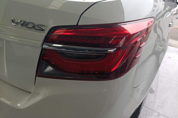 Used Toyota Vios 2022 1.5L 20th Anniversary Edition Exterior 6