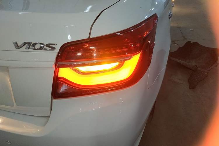 Used Toyota Vios 2022 1.5L 20th Anniversary Edition Exterior 6