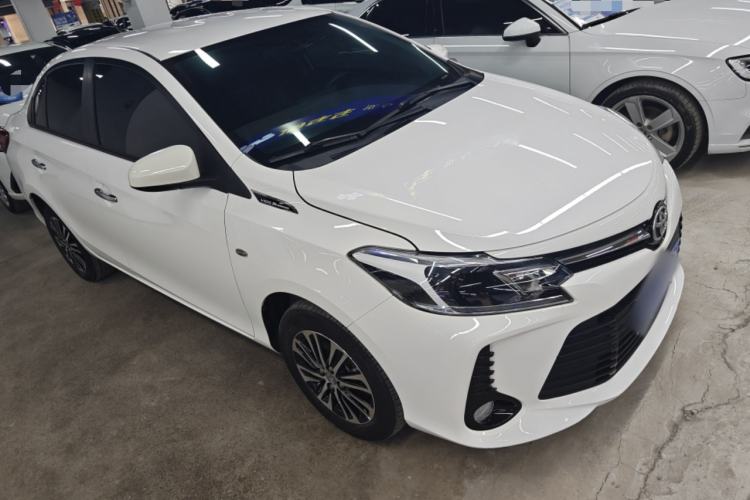 Used Toyota Vios 2022 1.5L 20th Anniversary Edition Front Right 45 Deg