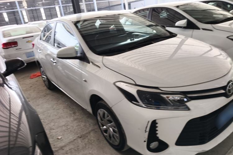 Used Toyota Vios 2022 1.5L 20th Anniversary Edition Front Right 45 Deg