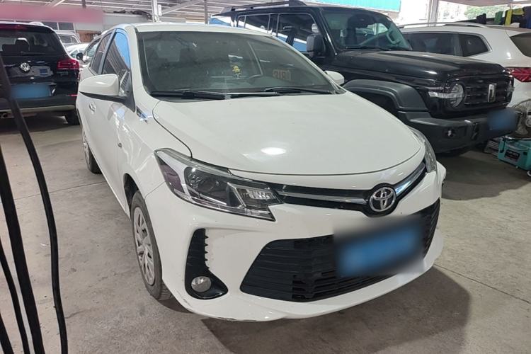 Used Toyota Vios 2022 1.5L 20th Anniversary Edition Front Right 45 Deg