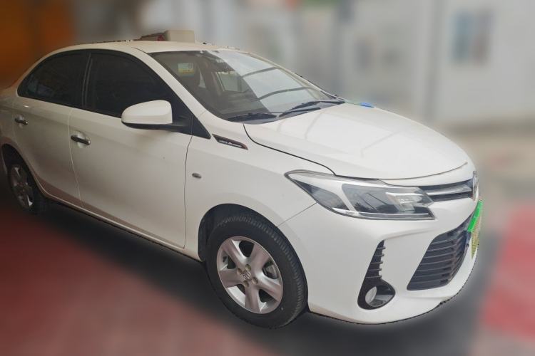 Used Toyota Vios 2022 1.5L 20th Anniversary Edition Front Right 45 Deg
