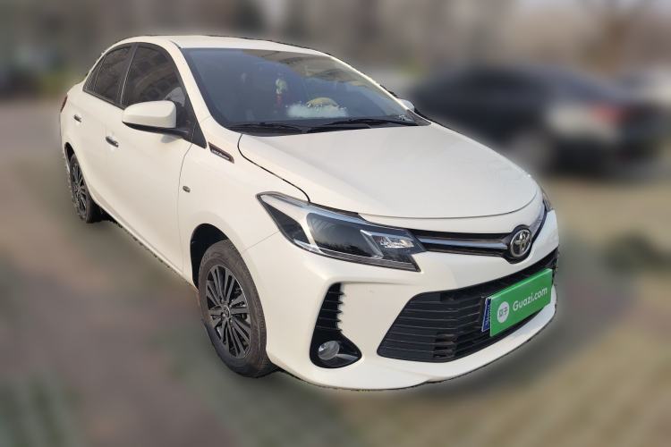 Used Toyota Vios 2022 1.5L 20th Anniversary Edition Front Right 45 Deg