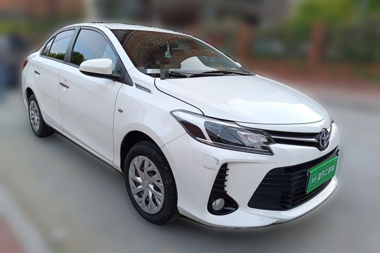 Used Toyota Vios 2022 1.5L 20th Anniversary Edition Front Right 45 Deg