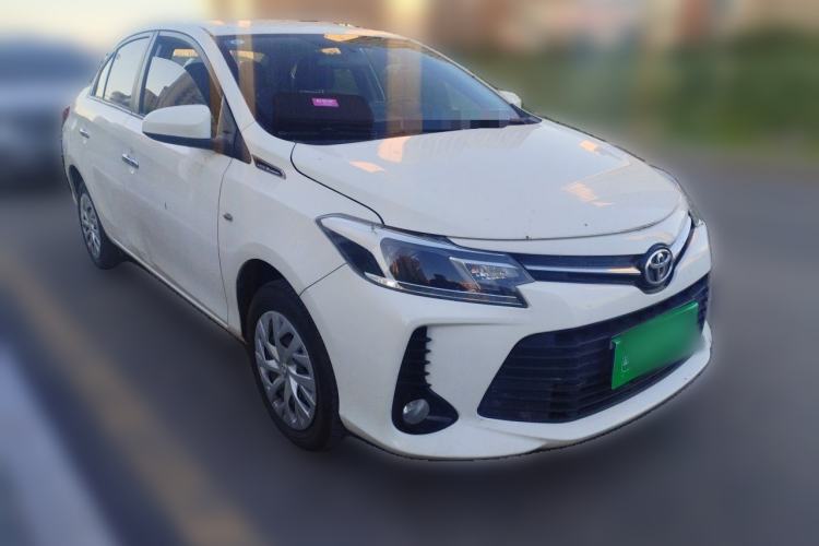 Used Toyota Vios 2022 1.5L 20th Anniversary Edition Front Right 45 Deg