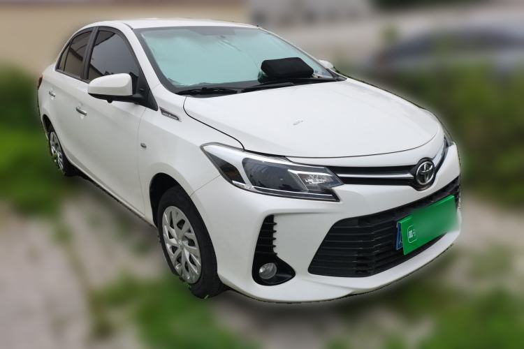 Used Toyota Vios 2022 1.5L 20th Anniversary Edition Front Right 45 Deg