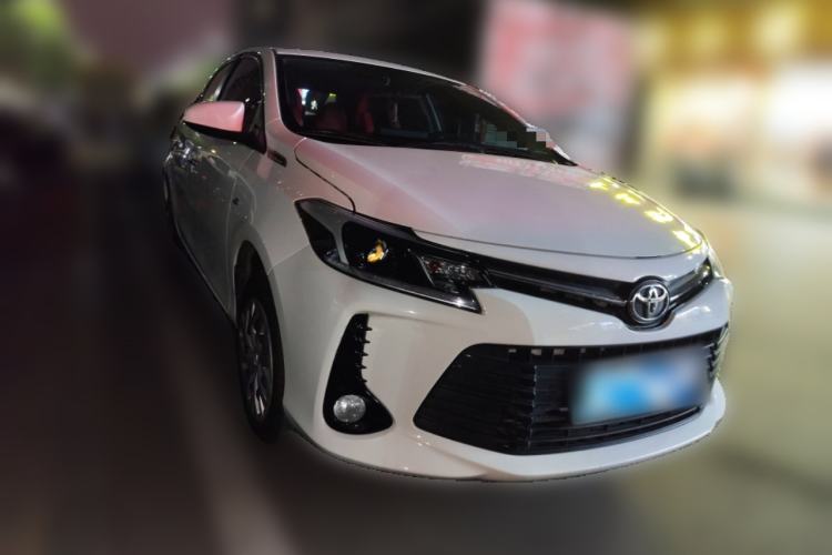 Used Toyota Vios 2022 1.5L 20th Anniversary Edition Front Right 45 Deg
