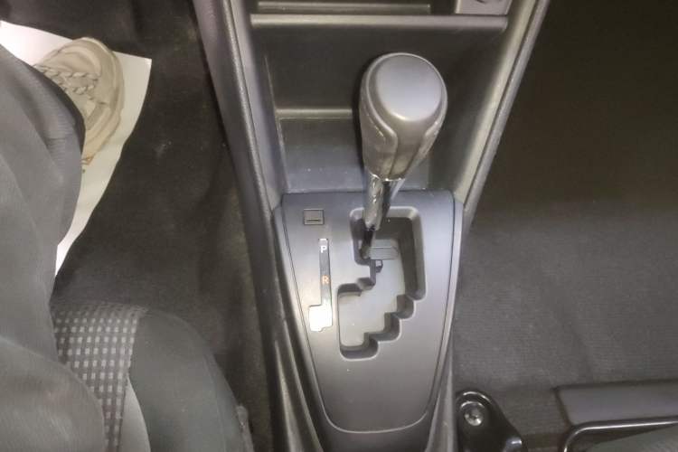 Used Toyota Vios 2022 1.5L 20th Anniversary Edition Gear Lever