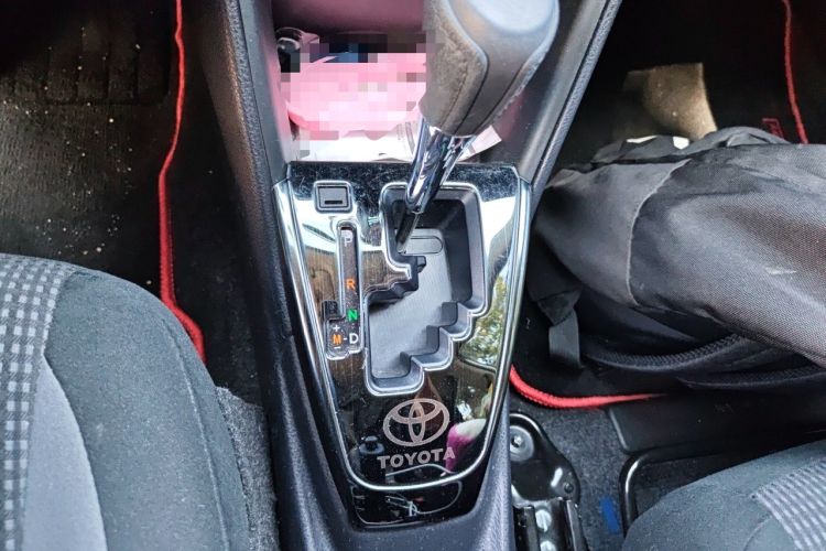 Used Toyota Vios 2022 1.5L 20th Anniversary Edition Gear Lever